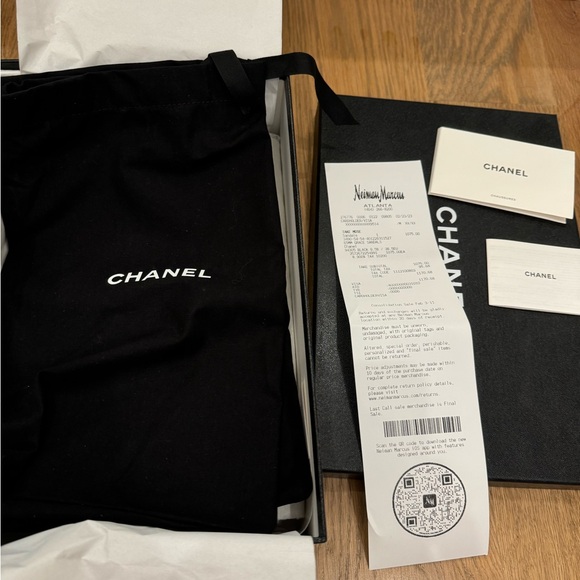 Authentic Preowned Black Chanel Sandals Size 38.5 - Picture 9 of 9